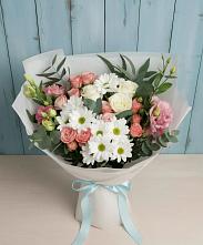 Букет цветов из:  Розы, Лизиантусы и Хризантемы #REPLACE_PRED# Нежинском