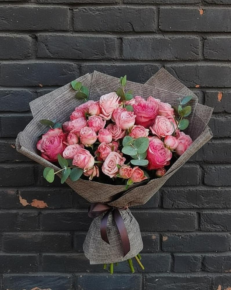 Букет цветов из: Розы в Нежинском