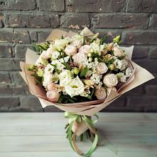 Букет цветов из:  Альстромерии, Розы и Хризантемы #REPLACE_PRED# Нежинском