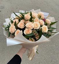 Букет Кремовые розы Латте в Нежинском