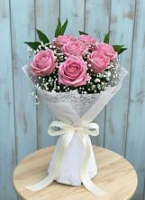 Букет цветов из:  Розы в Нежинском