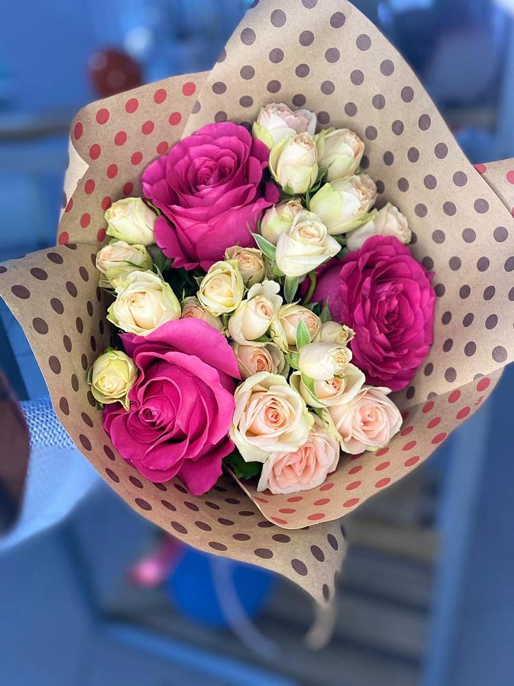 Букет цветов из: Розы в Нежинском