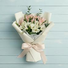 Букет цветов из:  Альстромерии в Нежинском