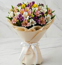 Букет цветов из:  Альстромерии в Нежинском