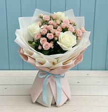 Букет цветов из:  Розы в Нежинском