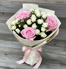 Букет цветов из:  Розы в Нежинском