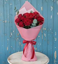 Букет цветов из:  Розы в Нежинском