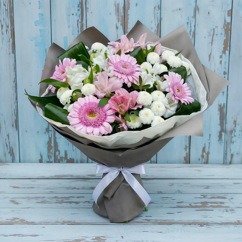 Букет цветов из: Герберы, Альстромерии и Хризантемы в Нежинском