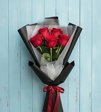 Букет цветов из:  Розы #REPLACE_PRED# Нежинском