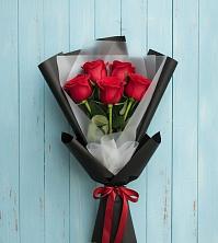 Букет цветов из:  Розы в Нежинском