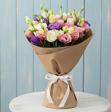 Букет цветов из:  Лизиантусы в Нежинском