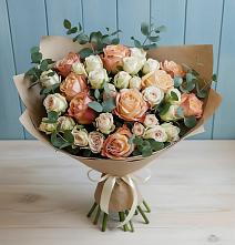 Букет цветов из:  Альстромерии и Розы #REPLACE_PRED# Нежинском