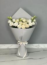 Букет цветов из:  Розы и Лизиантусы в Нежинском